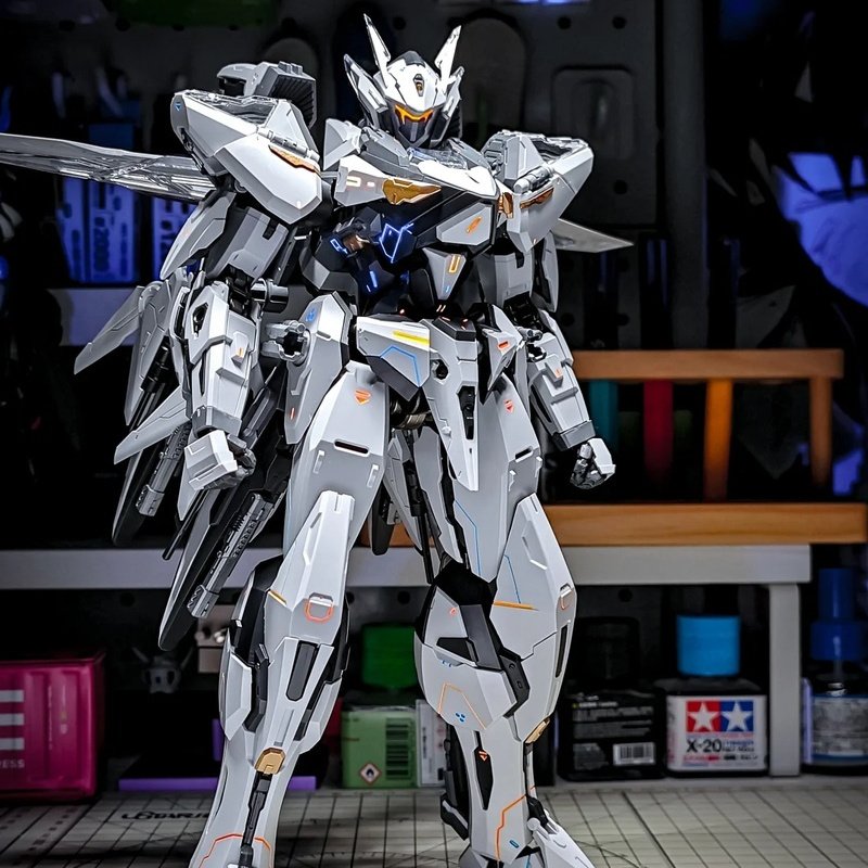 Transformable Anime Model Kit  - Fenrir Model Kit In Era 评论和价格