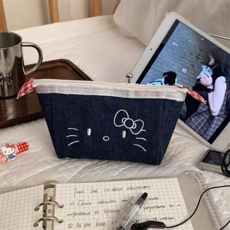 Hello Kitty Inspired Jeans Pen - Model Kit Markers 评论和价格